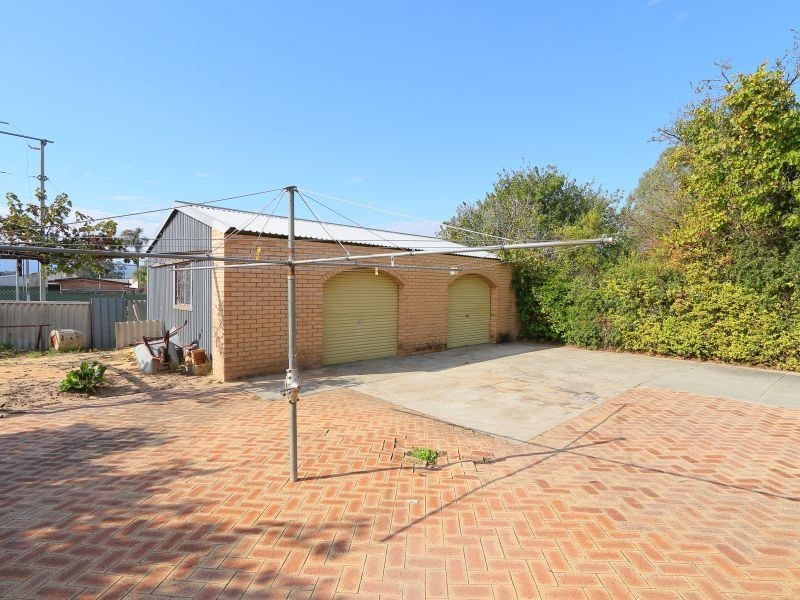 102 Wheatley Street, Gosnells WA 6110