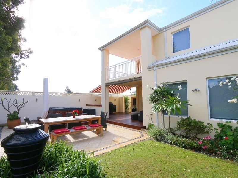 23 Rufford Lane, Canning Vale WA 6155