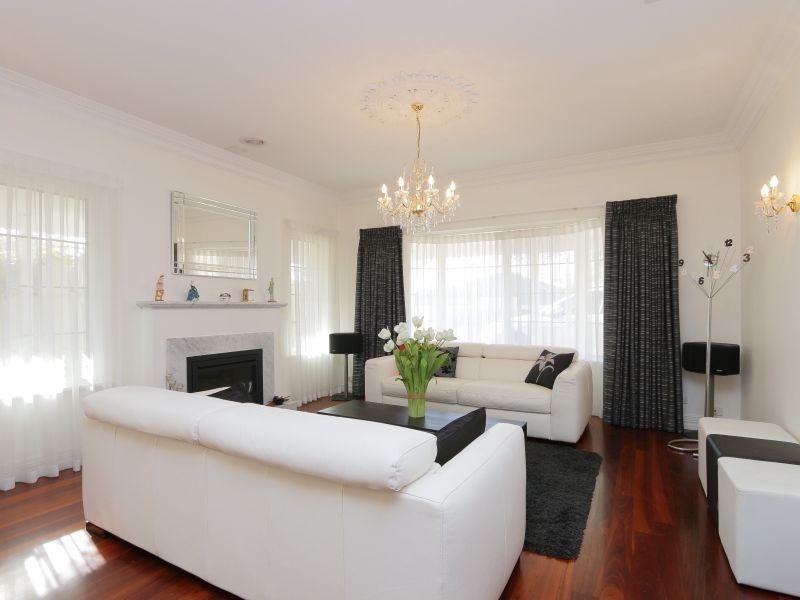 23 Rufford Lane, Canning Vale WA 6155