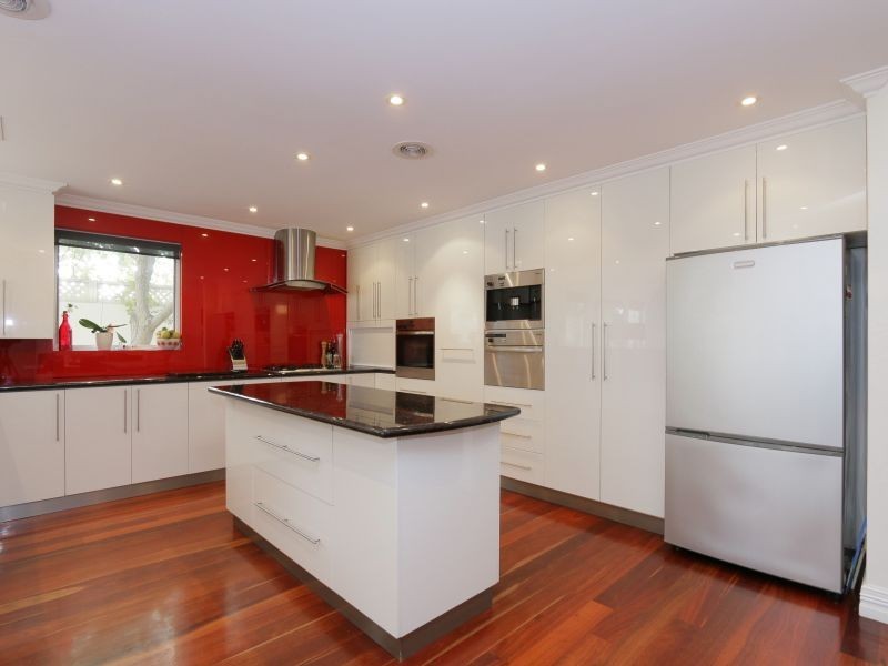 23 Rufford Lane, Canning Vale WA 6155