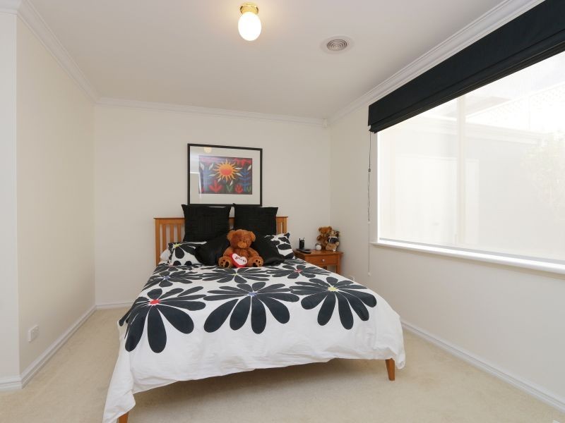 23 Rufford Lane, Canning Vale WA 6155