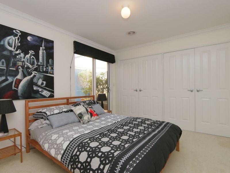 23 Rufford Lane, Canning Vale WA 6155