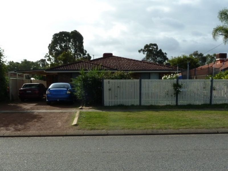 6 Bardwell Street, Thornlie WA 6108