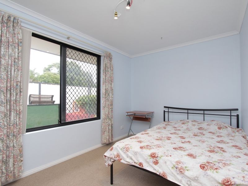 2 Emery Cove, Gosnells WA 6110