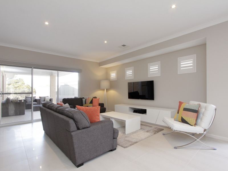 11 Rothery Loop, Piara Waters WA 6112