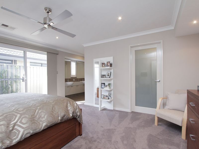 11 Rothery Loop, Piara Waters WA 6112