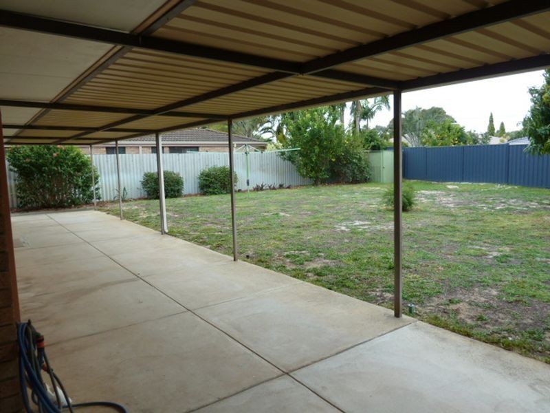 18 Curlewis Street, Huntingdale WA 6110