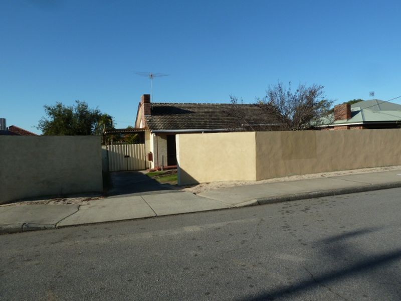 308 Spencer Road, Thornlie WA 6108