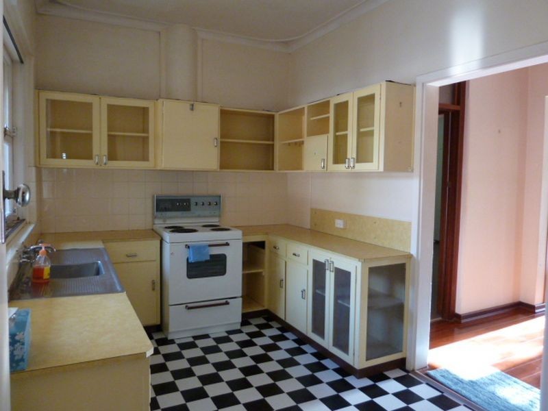 15 Corfield Street, Gosnells WA 6110