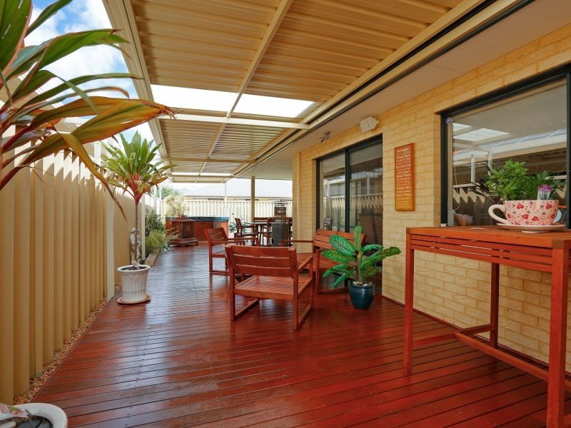 17 Daleford Way, Southern River WA 6110