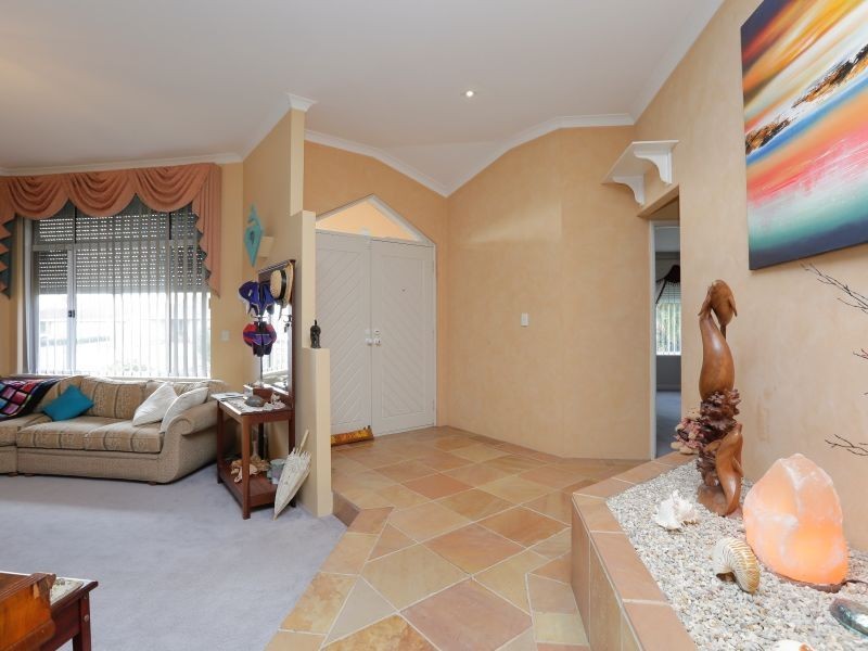 20 Lavender Close, Thornlie WA 6108