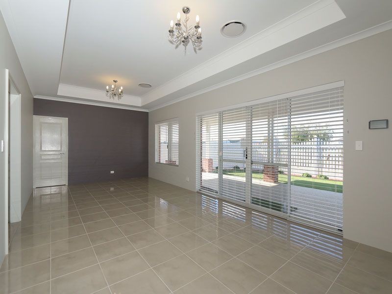 39 Katrine Parade, Canning Vale WA 6155