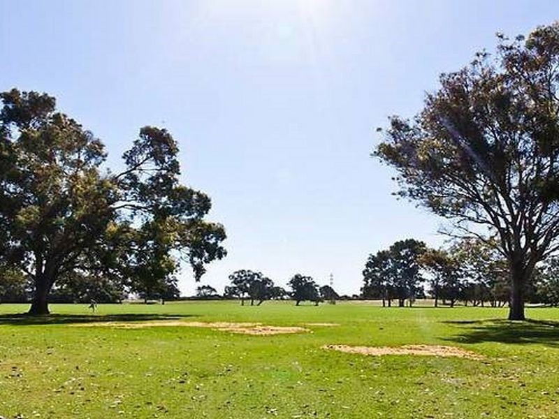 66 Wendouree Road, Wilson WA 6107