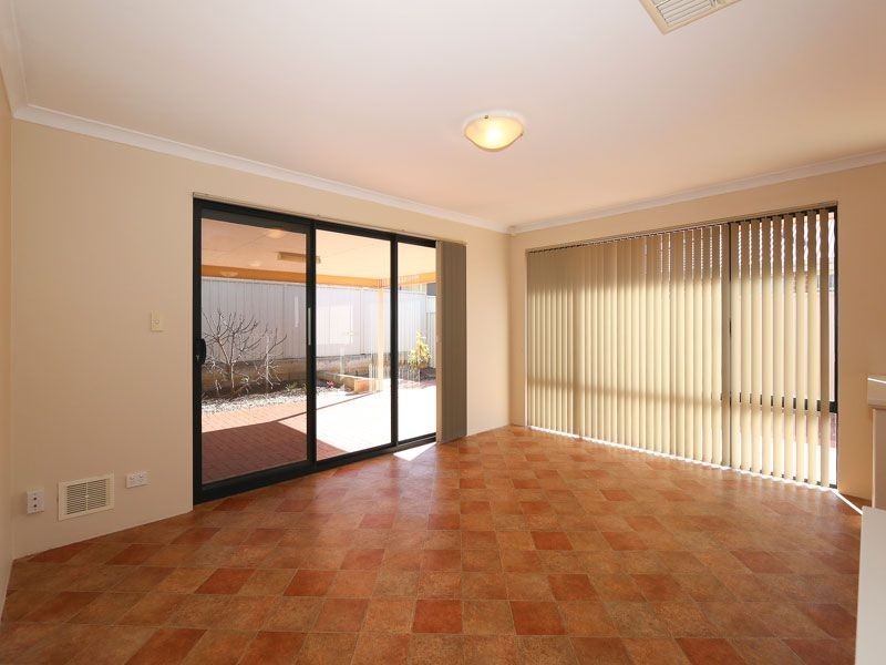 20 Russelia Street, Canning Vale WA 6155