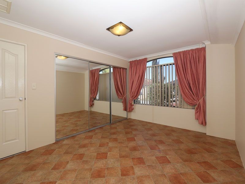 20 Russelia Street, Canning Vale WA 6155