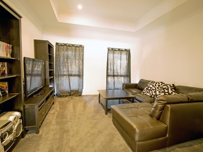 15 Observation Circle, Bedfordale WA 6112