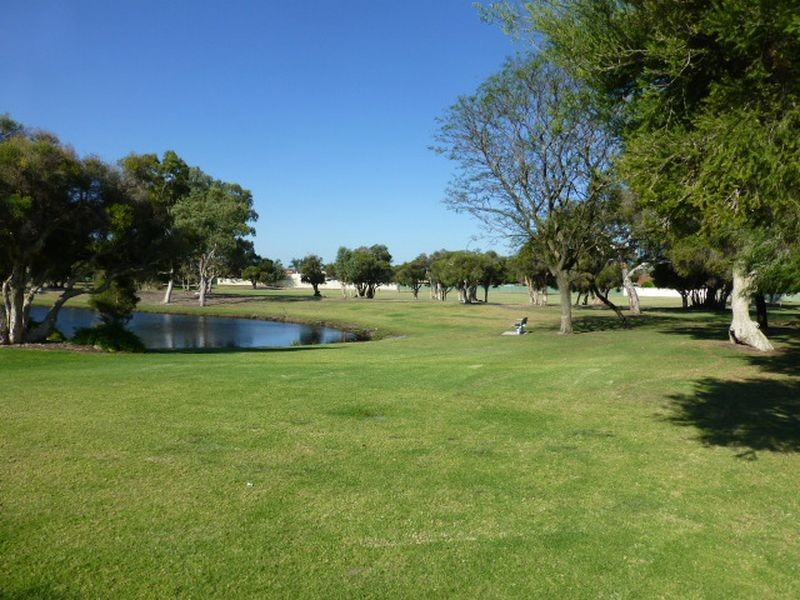 29 Redheart Drive, Thornlie WA 6108