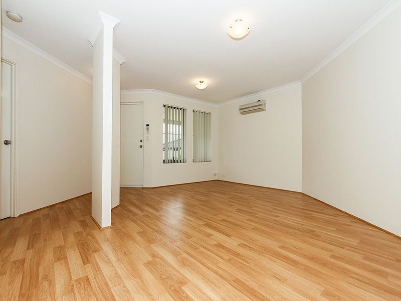 54 Warrida Way, Maddington WA 6109