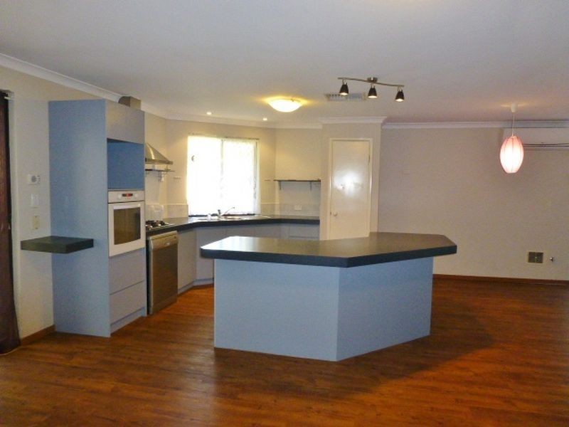 4 Weero Close, Kenwick WA 6107