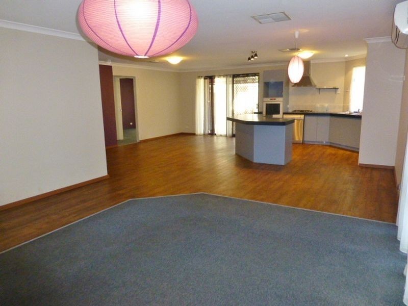 4 Weero Close, Kenwick WA 6107