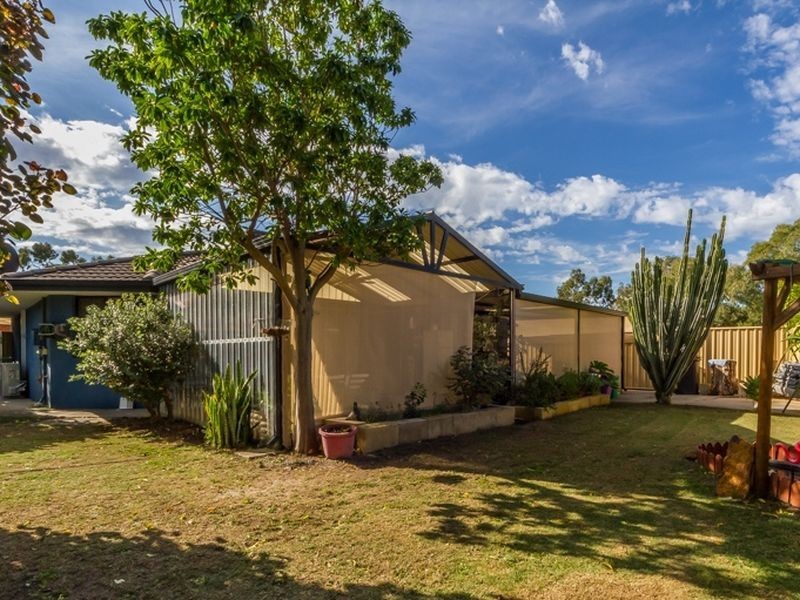4 Weero Close, Kenwick WA 6107