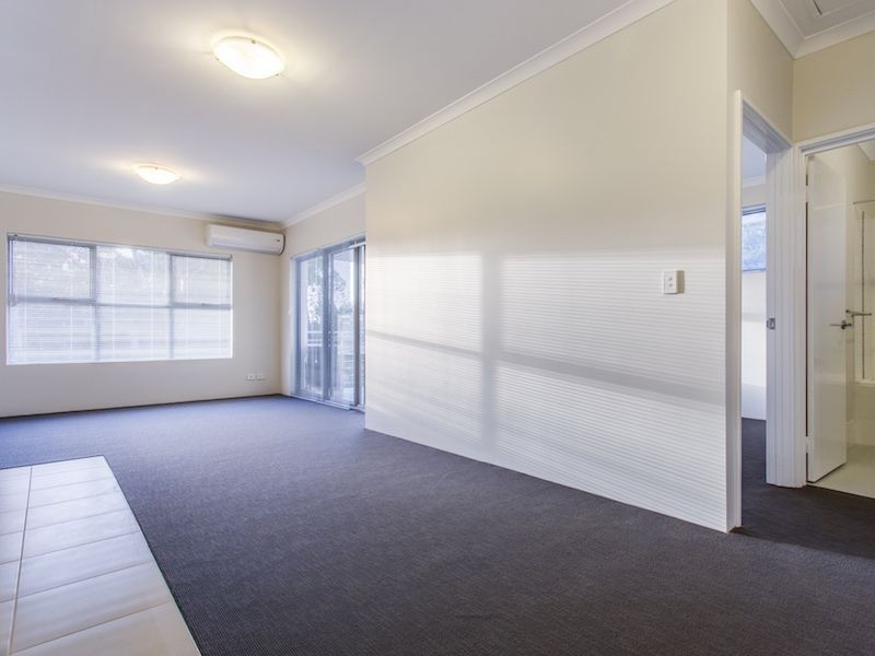 Unit 5/15 Debenham Street, Thornlie WA 6108
