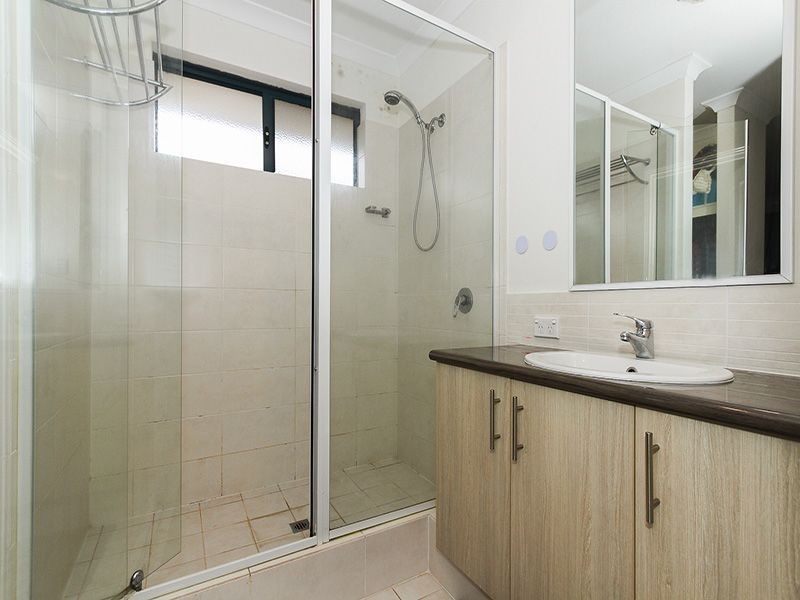 5 Astrolabe Way, Swan View WA 6056