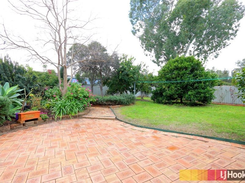 40 Ravenhill Road, Thornlie WA 6108