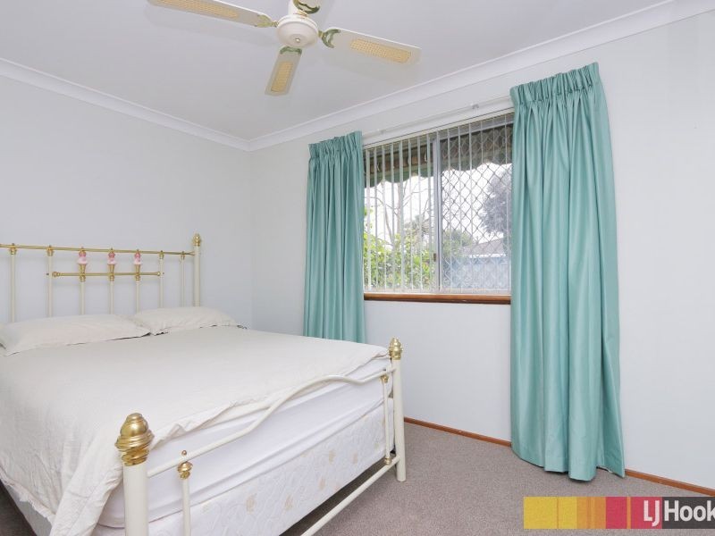 40 Ravenhill Road, Thornlie WA 6108