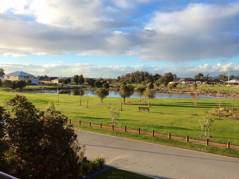 49 Cromarty Garden, Canning Vale WA 6155