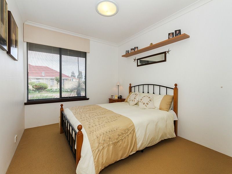 1 Ashridge Turn, Canning Vale WA 6155