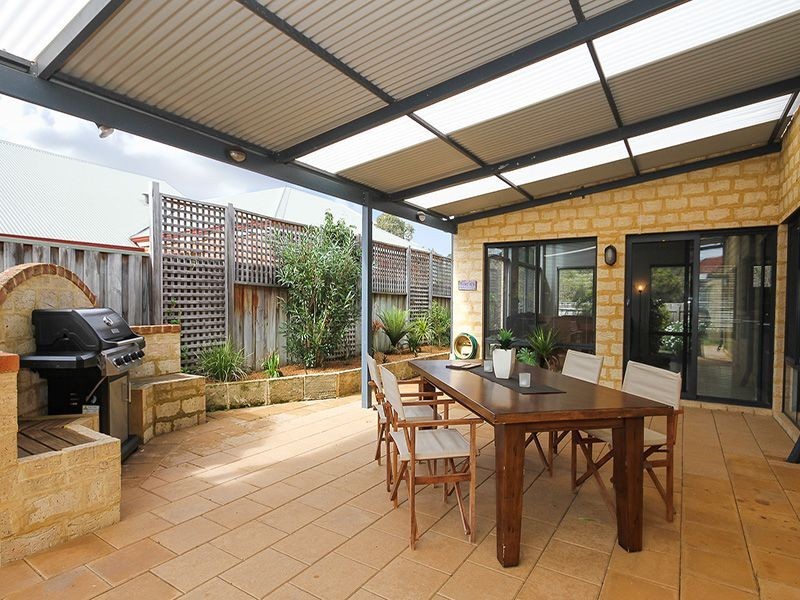 1 Ashridge Turn, Canning Vale WA 6155