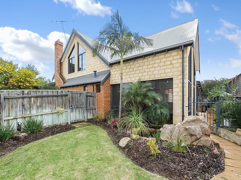 1 Ashridge Turn, Canning Vale WA 6155