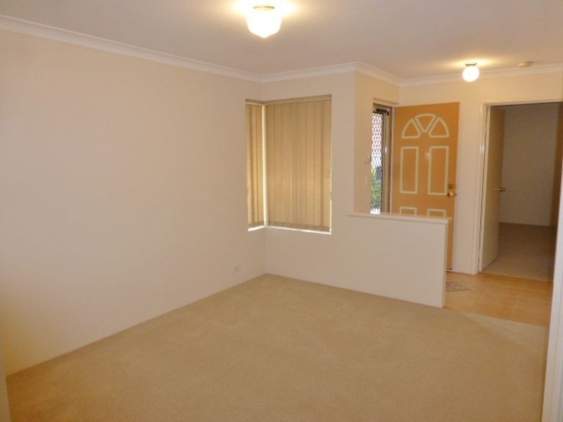 17A Hume Road, Thornlie WA 6108