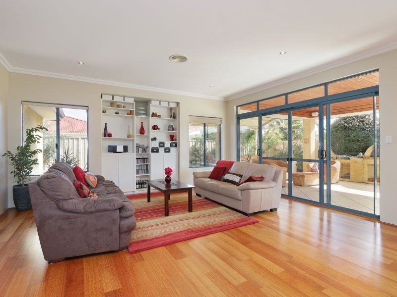 5 Atlantic Boulevard, Canning Vale WA 6155