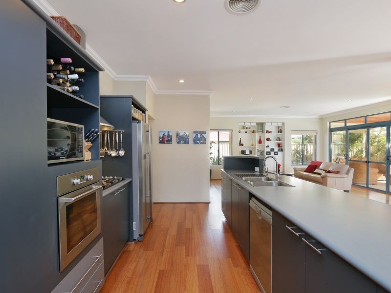 5 Atlantic Boulevard, Canning Vale WA 6155
