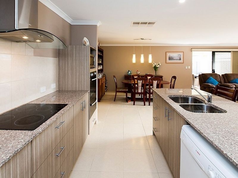 73 Kellogg Drive, Piara Waters WA 6112