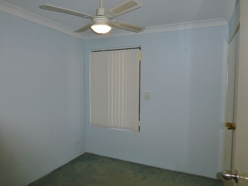 2/200 Burslem Drive, Maddington WA 6109