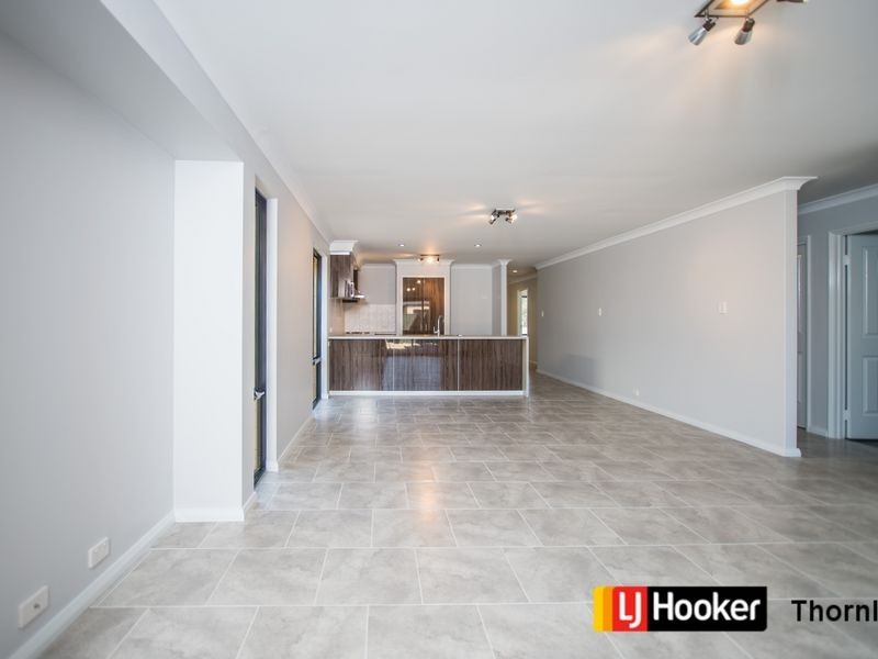 318 Southern River Road, Southern River WA 6110