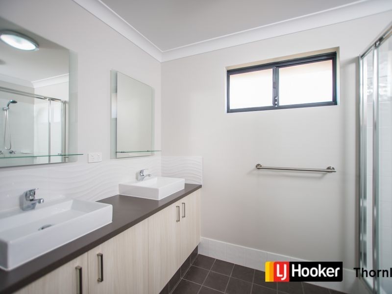 318 Southern River Road, Southern River WA 6110