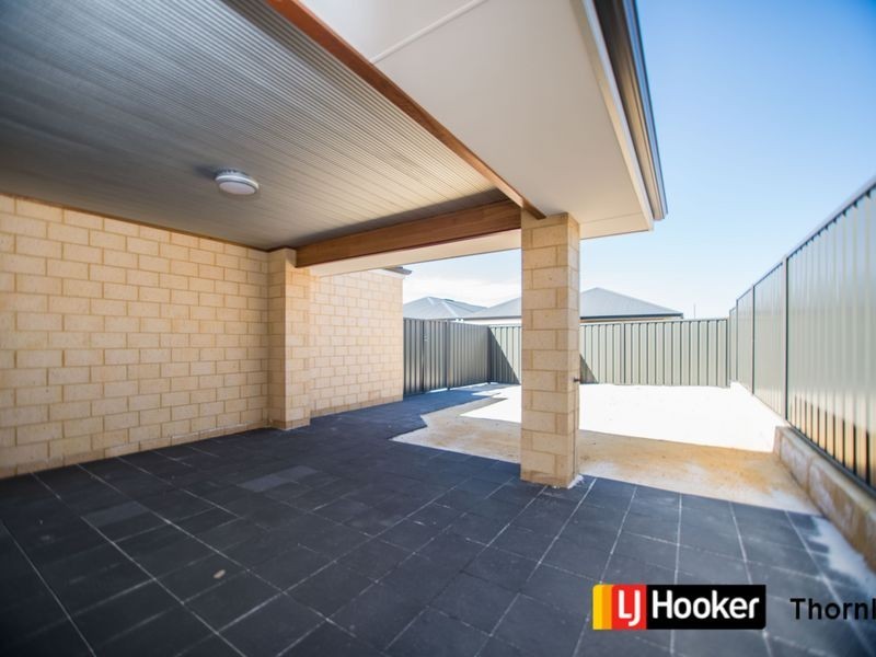 318 Southern River Road, Southern River WA 6110