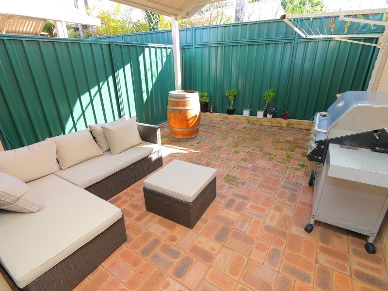 1/82 Spring Road, Thornlie WA 6108