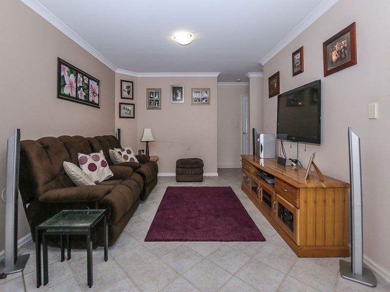 13 Dempsey Place, Kenwick WA 6107