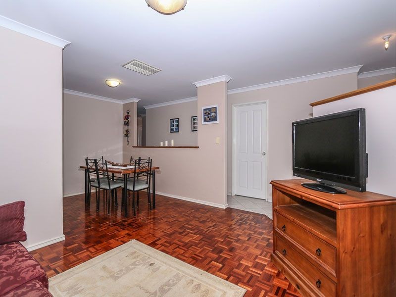 13 Dempsey Place, Kenwick WA 6107