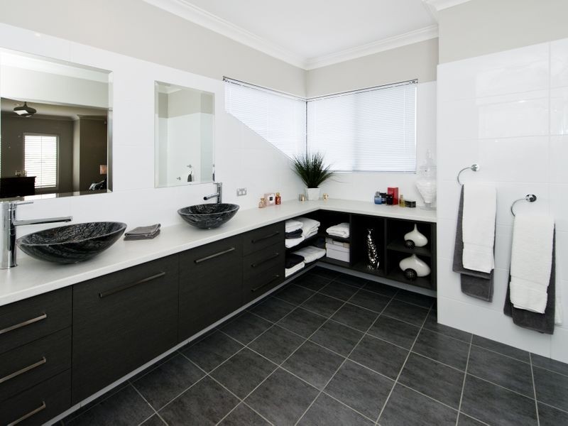 109 Southacre Drive, Canning Vale WA 6155
