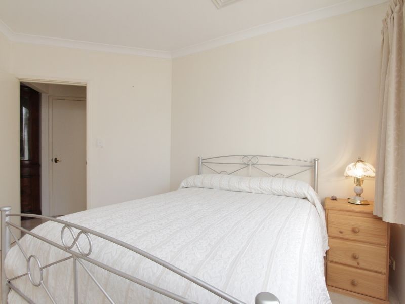 31 Murdoch Road, Thornlie WA 6108