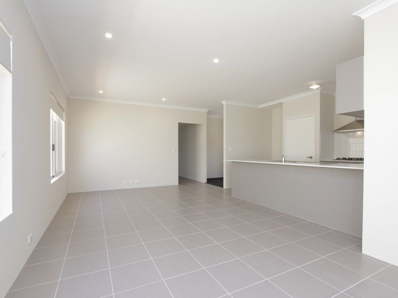 27 Latteri Turn, Aubin Grove WA 6164