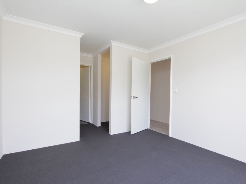 27 Latteri Turn, Aubin Grove WA 6164