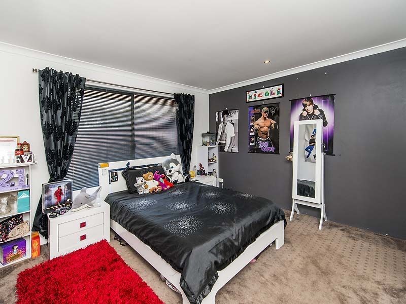 1 Jacksonia Gate, Canning Vale WA 6155