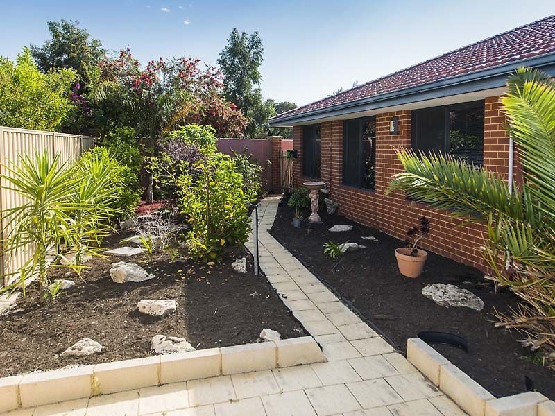 1 Jacksonia Gate, Canning Vale WA 6155